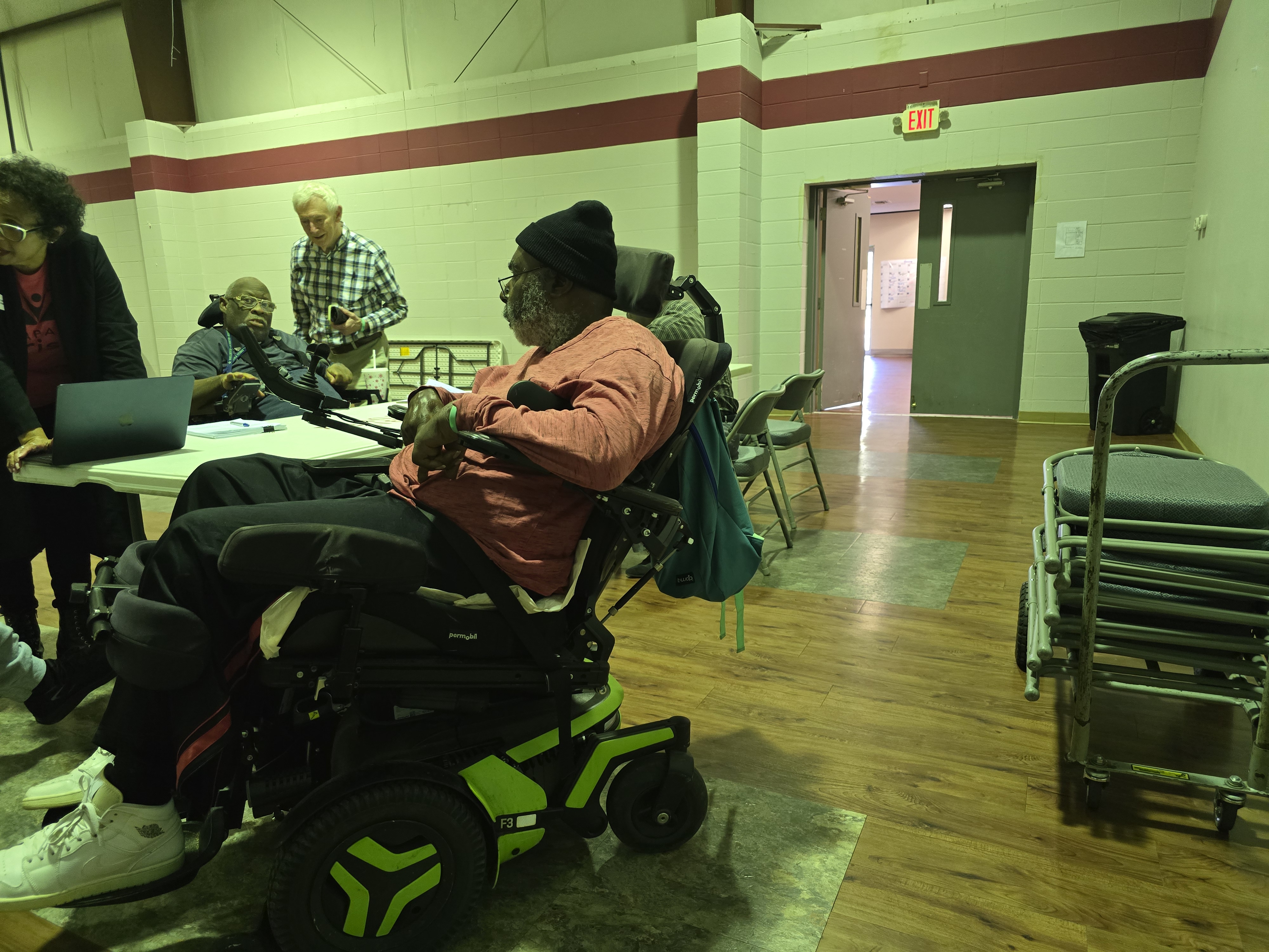 Wrapping up discussions at the table as members shared concerns, asked questions, and got details on how to participate in Alabama Arise advocacy.